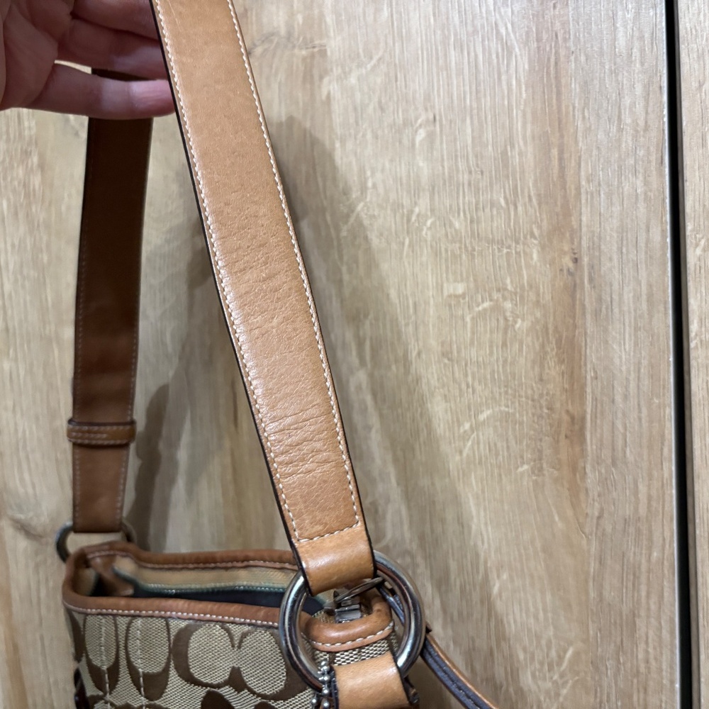 Coach Signature Tan Brown Jacquard Leather Y2K Shoulder Bag Purse with hangtag - Picture 7 of 15